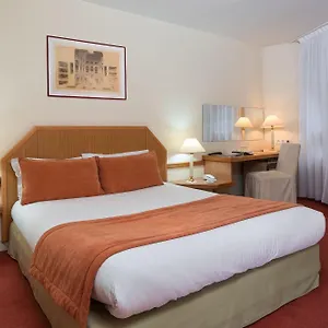 Hotel Fertel Etoile París